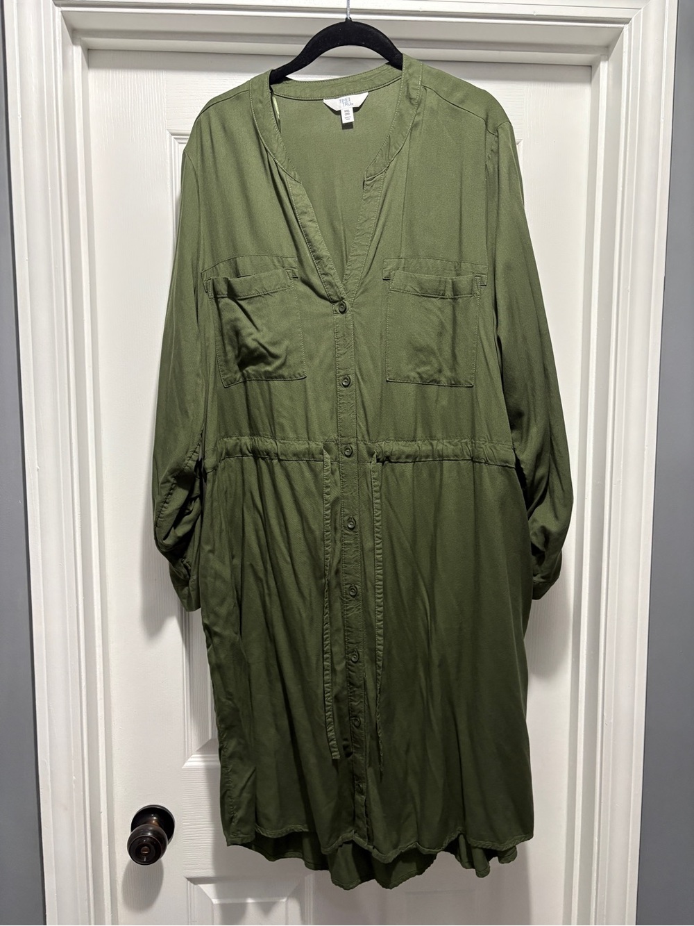 Time and Tru Olive Green Button-Front Long Sleeve Dress